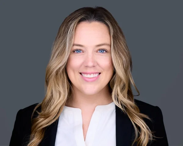 Corporate executive headshot Wayne by Images by IBA